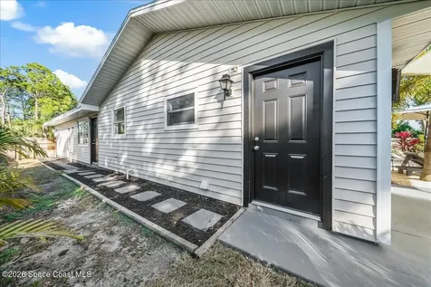 346 Cactus Street SE Palm Bay FL 32909