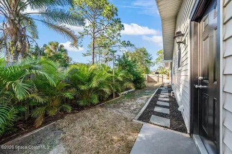 346 Cactus Street SE Palm Bay FL 32909