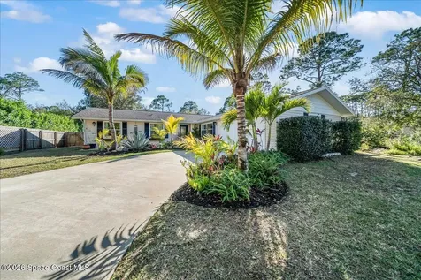 346 Cactus Street SE Palm Bay FL 32909