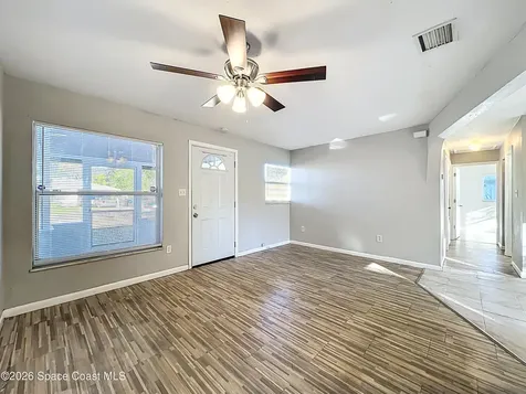 1509 Bon Air Plaza Titusville FL 32780