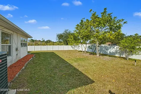 1175 Altamira Street NW Palm Bay FL 32907