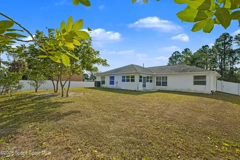 1175 Altamira Street NW Palm Bay FL 32907