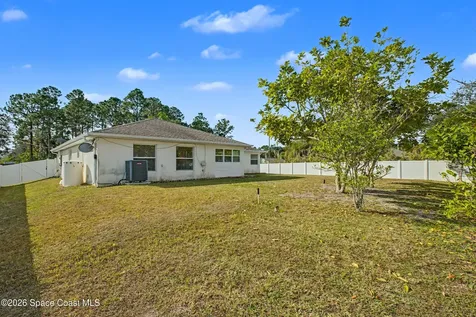 1175 Altamira Street NW Palm Bay FL 32907