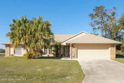 1843 Ardmore Street NE Palm Bay FL 32907
