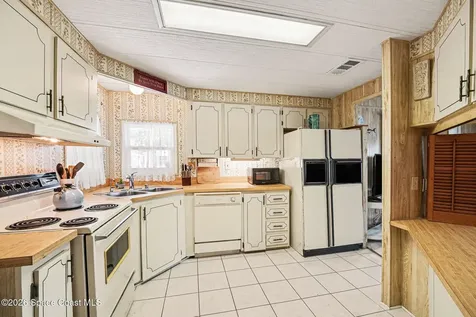 5380 Bannock Street Micco FL 32976