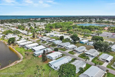 5380 Bannock Street Micco FL 32976