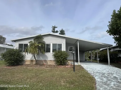 5380 Bannock Street Micco FL 32976