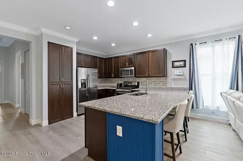 11798 SW Waterford Isle Way Port St. Lucie FL 34987