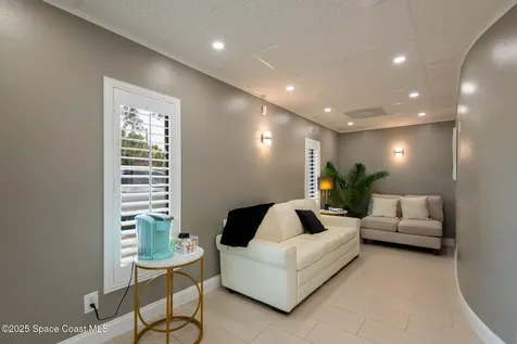 315 E Strawbridge Avenue Melbourne FL 32901