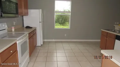 4281 Caparosa Circle Melbourne FL 32940