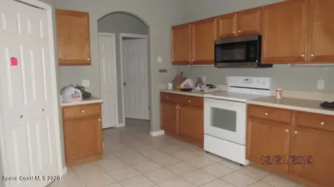 4281 Caparosa Circle Melbourne FL 32940