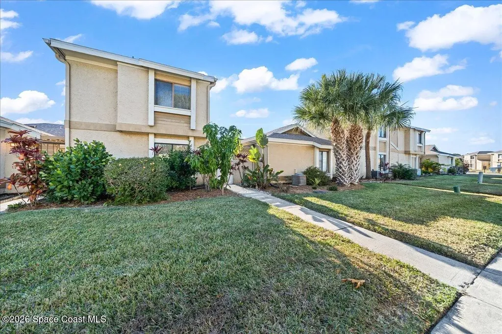1030 Abada Court NE Palm Bay FL 32905