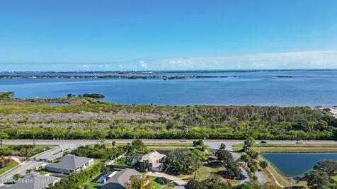 1220 Rebecca Drive Merritt Island FL 32952