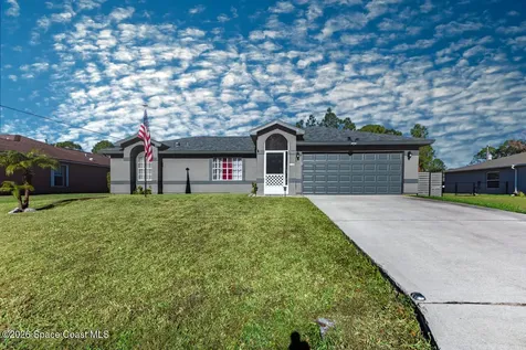 1117 Sapphire Street SE Palm Bay FL 32909