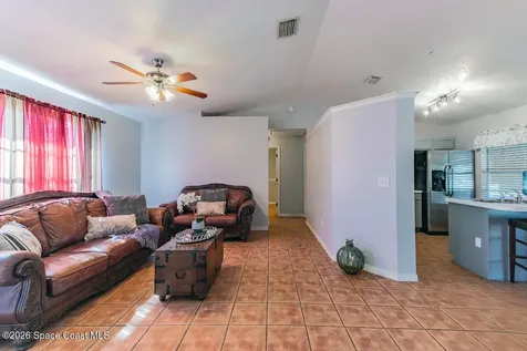 1117 Sapphire Street SE Palm Bay FL 32909