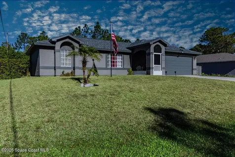 1117 Sapphire Street SE Palm Bay FL 32909