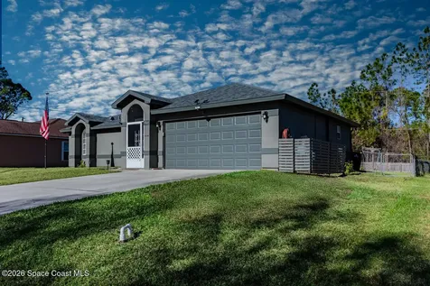 1117 Sapphire Street SE Palm Bay FL 32909