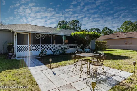 1117 Sapphire Street SE Palm Bay FL 32909