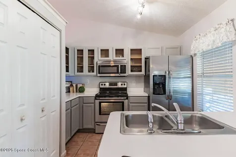 1117 Sapphire Street SE Palm Bay FL 32909