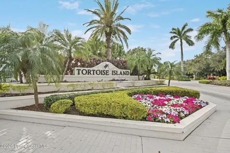 250 Lanternback Island Drive Satellite Beach FL 32937