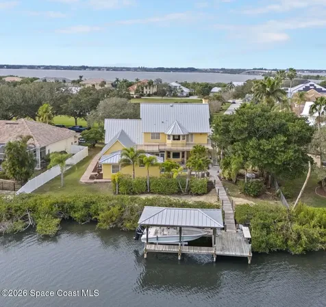 250 Lanternback Island Drive Satellite Beach FL 32937
