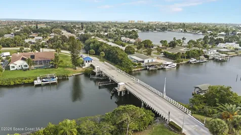 250 Lanternback Island Drive Satellite Beach FL 32937