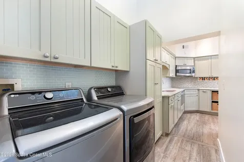331 Avenida Del Sol Avenue Indialantic FL 32903