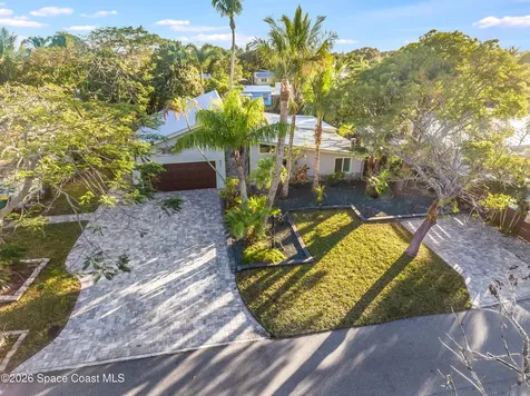 331 Avenida Del Sol Avenue Indialantic FL 32903