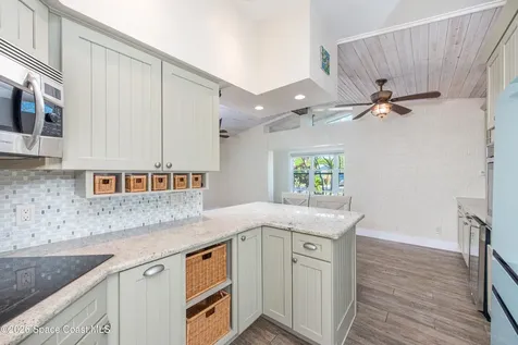 331 Avenida Del Sol Avenue Indialantic FL 32903