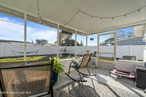 649 Sioux Avenue Melbourne FL 32935