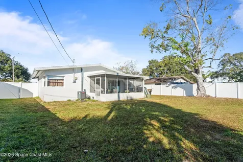 649 Sioux Avenue Melbourne FL 32935