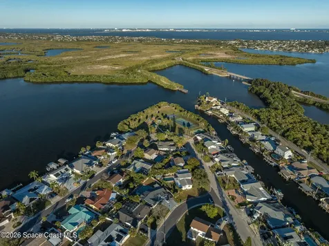 610 Paula Avenue Merritt Island FL 32953