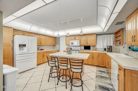 610 Paula Avenue Merritt Island FL 32953
