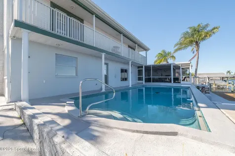 610 Paula Avenue Merritt Island FL 32953