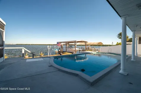 610 Paula Avenue Merritt Island FL 32953