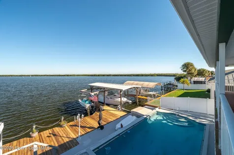 610 Paula Avenue Merritt Island FL 32953