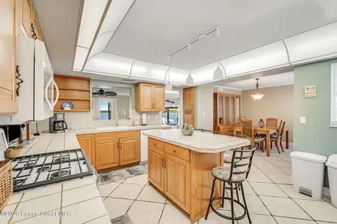 610 Paula Avenue Merritt Island FL 32953