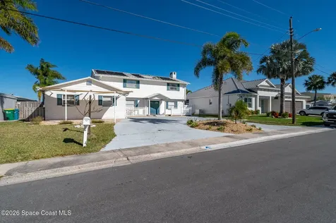 610 Paula Avenue Merritt Island FL 32953