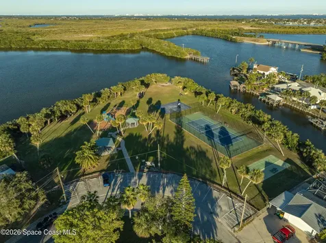 610 Paula Avenue Merritt Island FL 32953