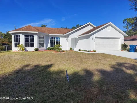219 Aladdin Street NE Palm Bay FL 32907