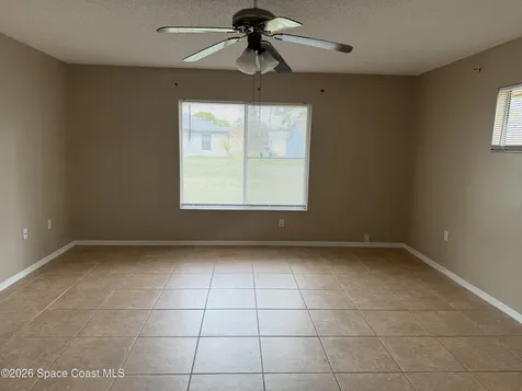 1337 Helvenston Street NW Palm Bay FL 32907