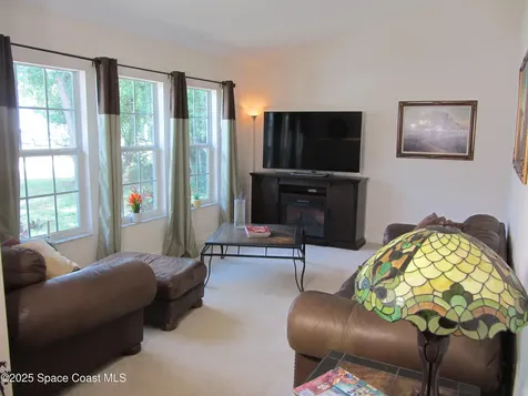 1422 Kaslo Circle NW Palm Bay FL 32907