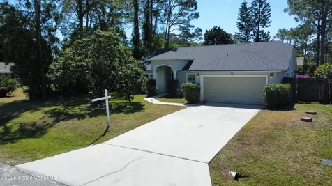1422 Kaslo Circle NW Palm Bay FL 32907