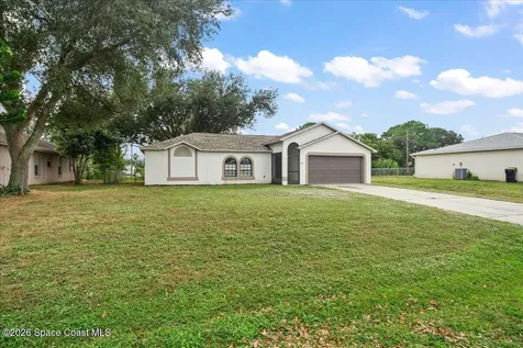 430 Almansa Street NE Palm Bay FL 32907