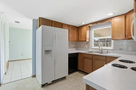 875 Kings Post Road Rockledge FL 32955