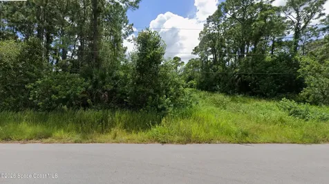 1068 Thompson Road SW Palm Bay FL 32908