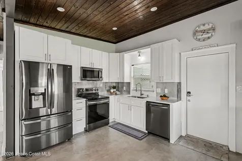 607 Madison Avenue Cape Canaveral FL 32920