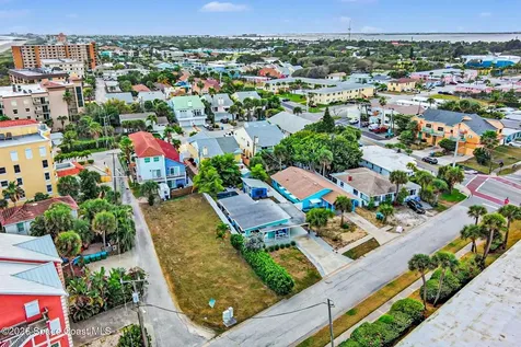 607 Madison Avenue Cape Canaveral FL 32920