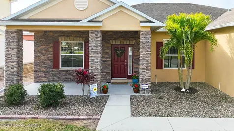 584 L M Davey Lane Titusville FL 32780