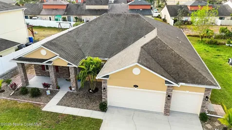 584 L M Davey Lane Titusville FL 32780